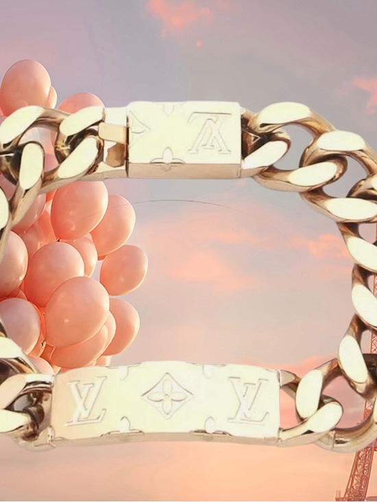 Louis Vuitton Other - New Fashion Louis Vuitton Gold Sculpted Monogram Chain Bracelet